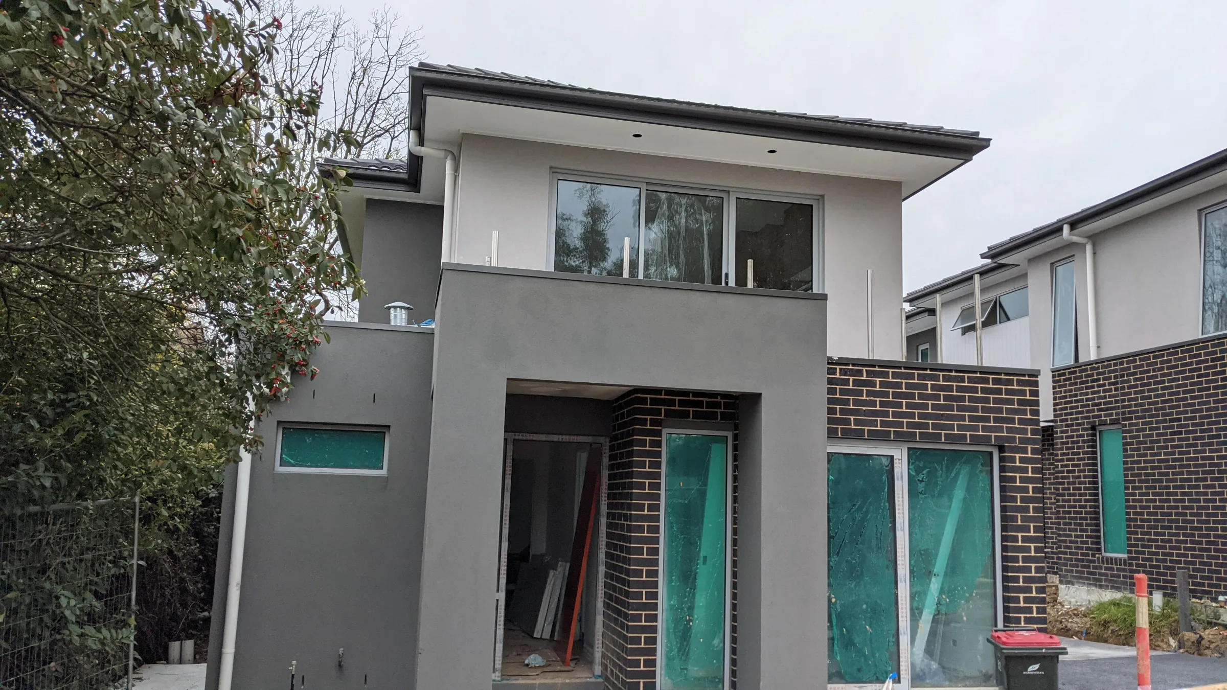 Standard domestic construction such as this one in Melbourne performs very well during an earthquake event.