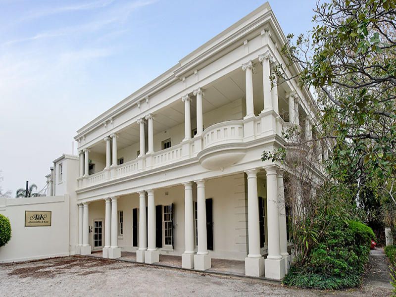 Berkeley Hall